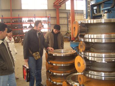 ���_˹�͑������ҏS�l�y�����y���a(ch��n)܇�g���D2��