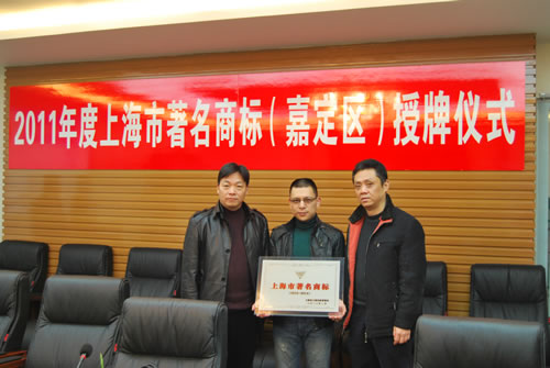 �־��I(l��ng)��(d��o)�c�Aͤ�(zh��n)�I(l��ng)��(d��o)��˾�����L��������