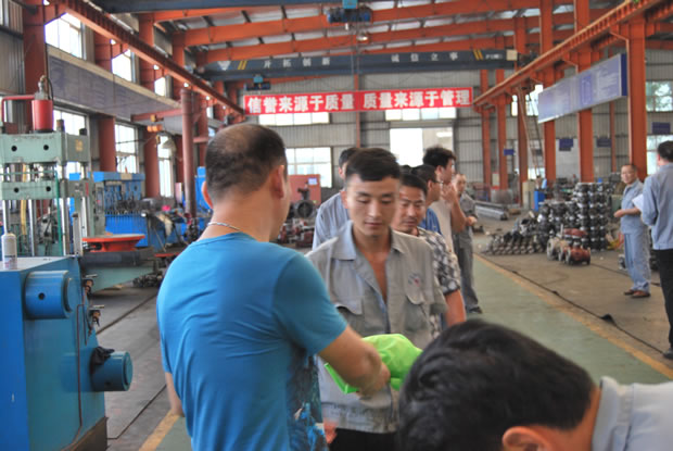 �̿�ο��(w��n)�ߜ�܇�g���I(y��)���ˣ�2��