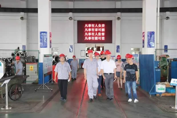 ������(hu��)�I(l��ng)��(d��o)������ָ��(d��o)��˾�I(y��)�l(w��i)����ȫ���o(h��)�������D3��