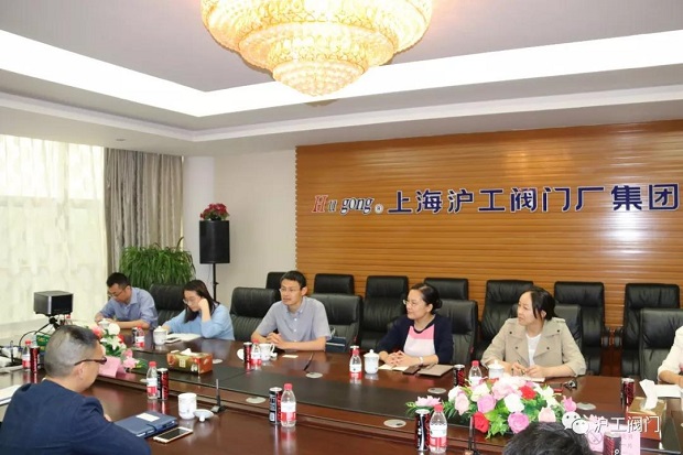 �ζ��^(q��)��(j��ng)ίǰ���Ϻ������y�T�S�M���{(di��o)�У��D5��