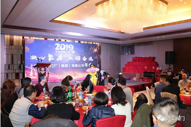 �����y�T����g��һ���䘷���ڣ��D7��