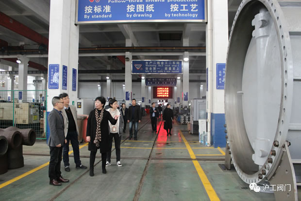 �ζ��^(q��)���f(xi��)ί�T�Aͤ�(zh��n)���С�M���Ϻ������y�T�S�_չ�{�л�ӣ��D2��