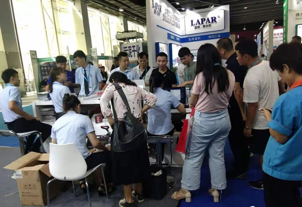 �Ϻ������y�T�S��չ������Ї��h(hu��n)����(hu��)�V��չ���D6��